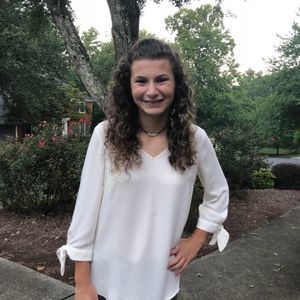 Meet your Posher, Julia